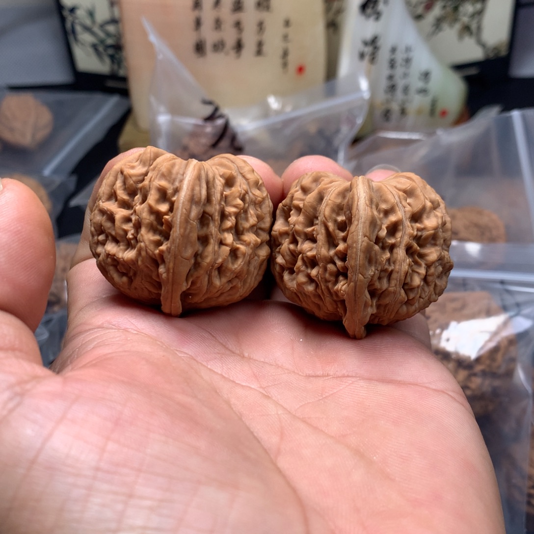 文玩核桃把件拱桥楼