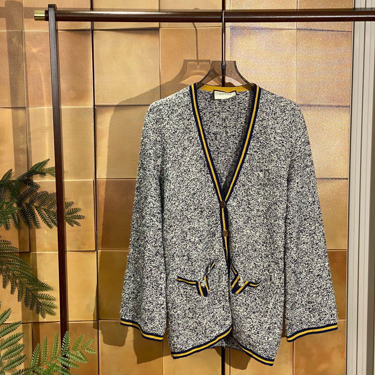 Gucci 双g金扣桑蚕丝毛呢开衫/xs码/99新/23426