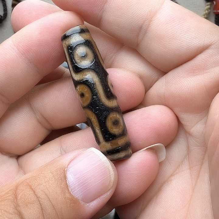 玛瑙/玉髓颈饰未镶嵌真*君