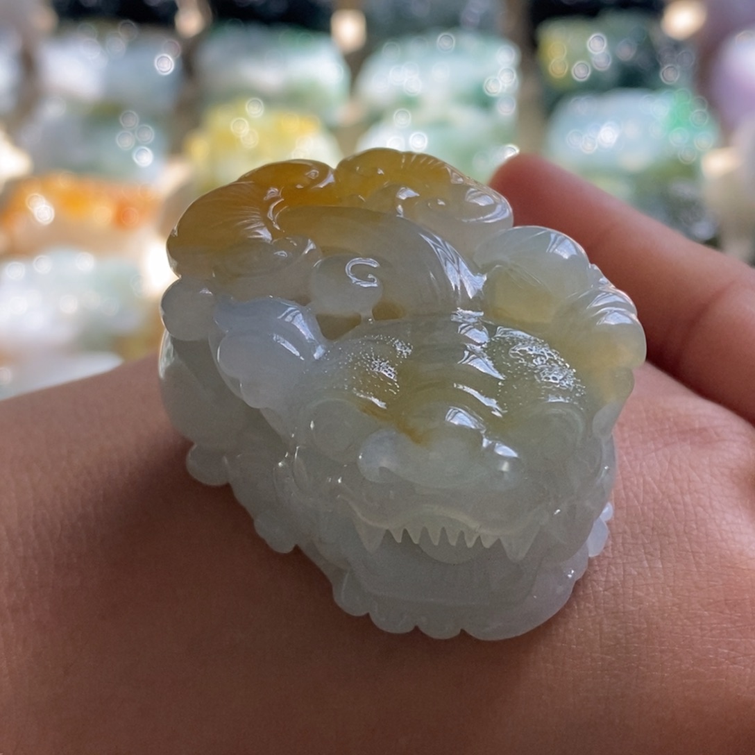 翡翠未镶嵌颈饰天然翡翠貔貅吊坠