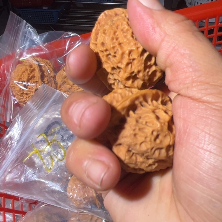 吊坠文玩核桃滇西20