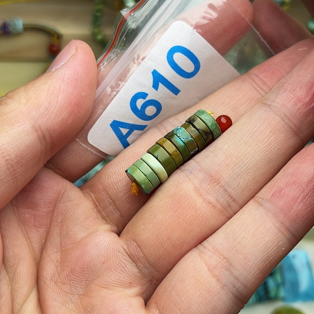 南红玛瑙配饰未镶嵌卡8