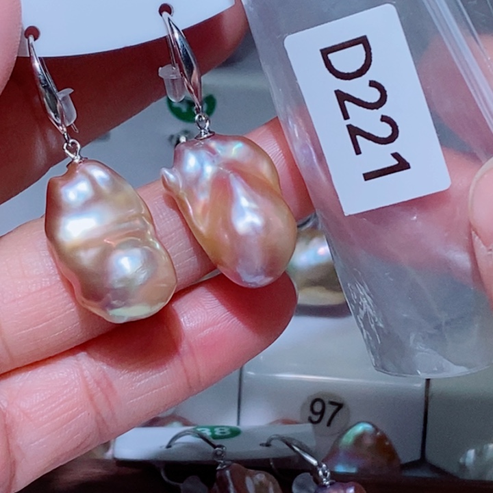 淡水珍珠其他银S925镶嵌琴**扬