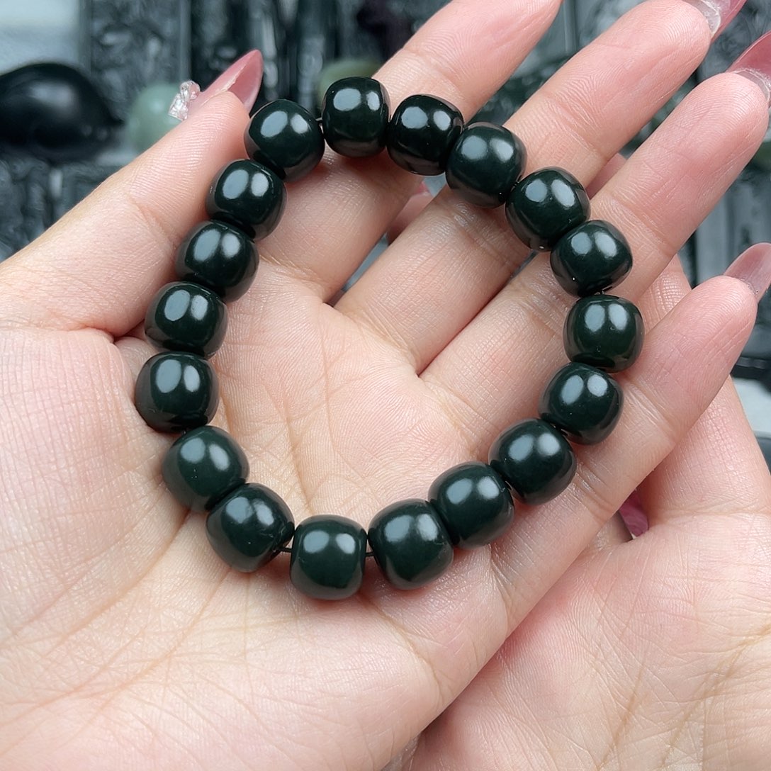 和田玉手串未镶嵌Y*