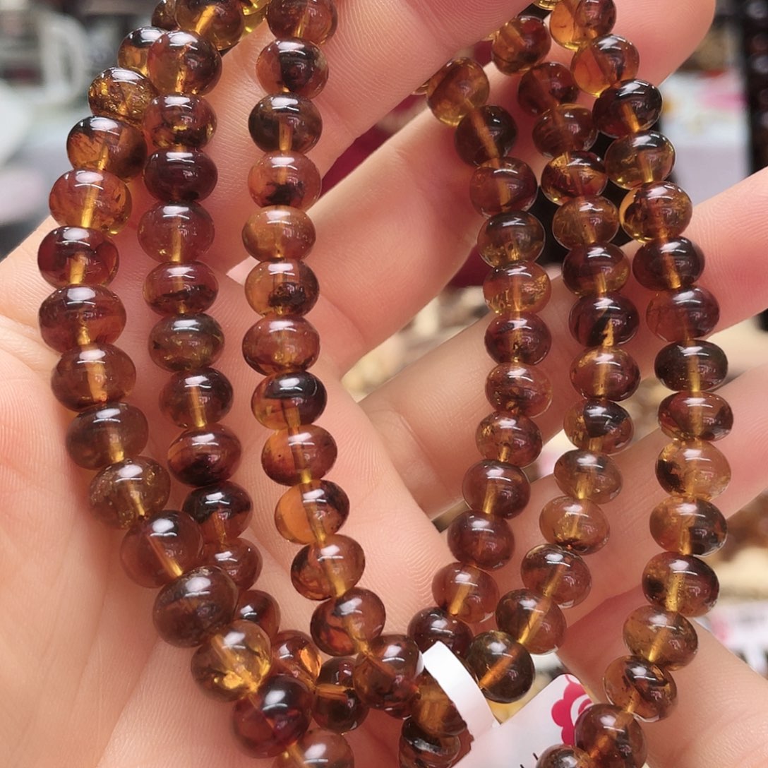 琥珀裸石未镶嵌八11076