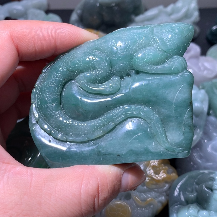 翡翠未镶嵌颈饰保真天然A货翡翠