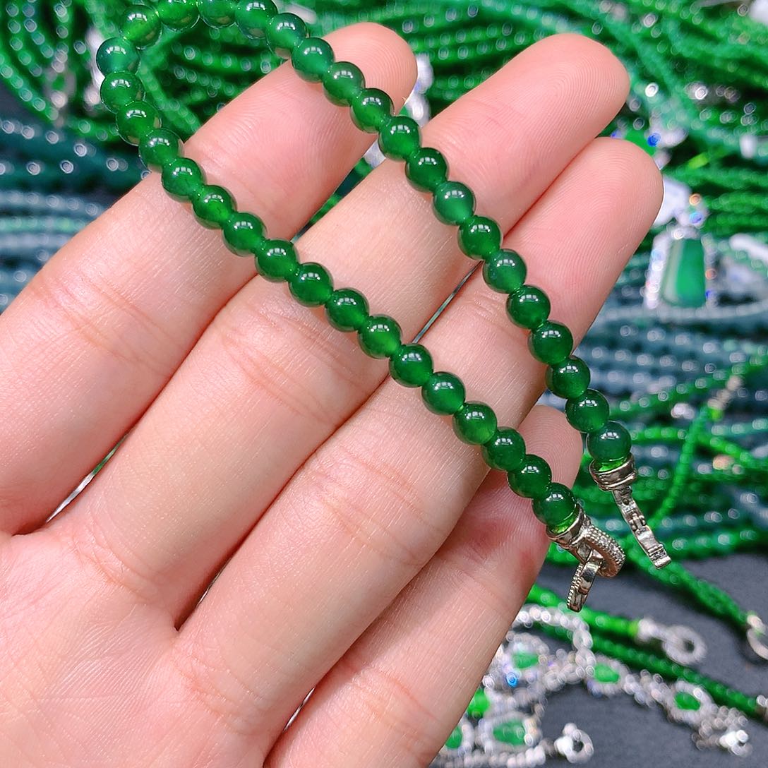 翡翠戒指未镶嵌天然翡翠