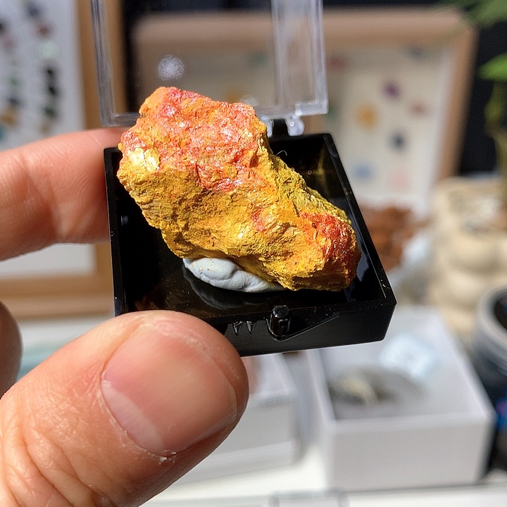 2426 三水矿物标本摆件