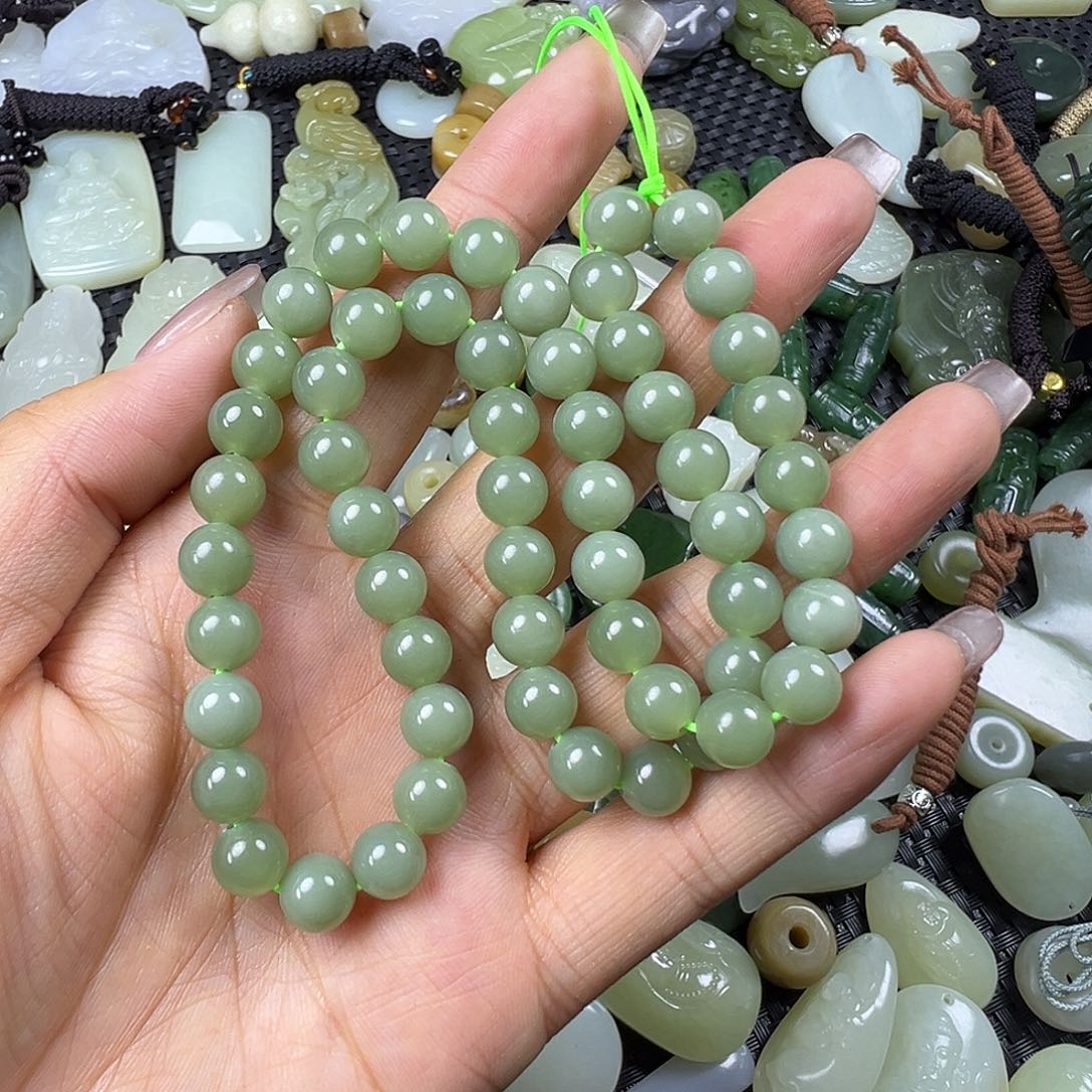 和田玉未镶嵌吊坠(不含链)卡8