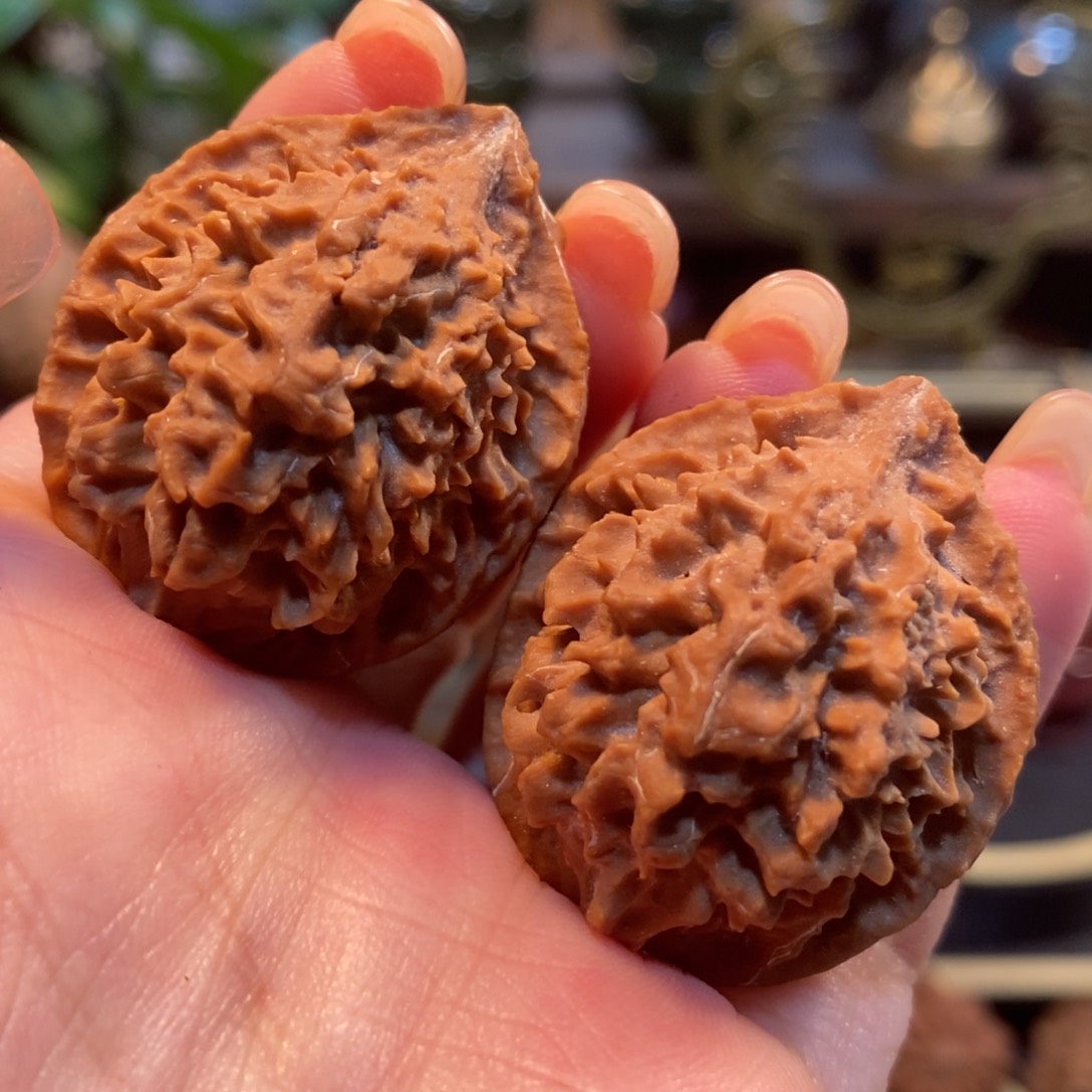 文玩核桃吊坠麒麟甲30手捻