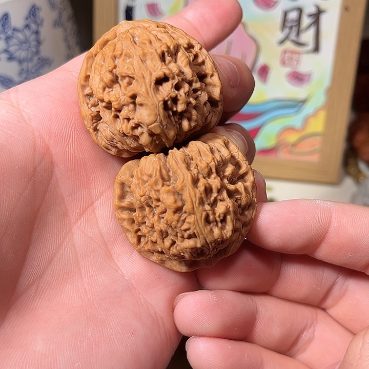 沉***放文玩核桃吊坠南疆