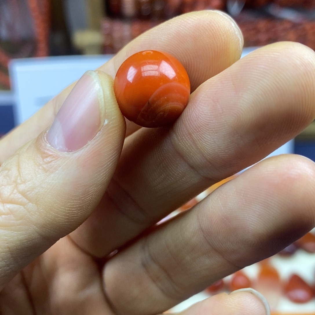 南红玛瑙未镶嵌手链