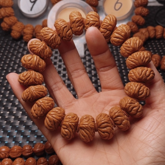 桃核手串龙纹桃核