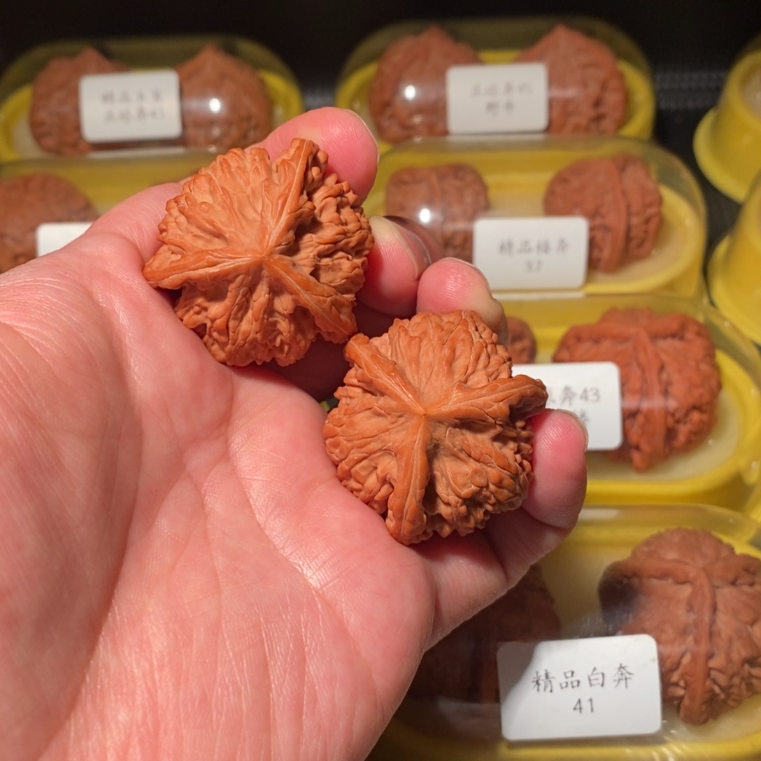 宣***文玩核桃把件38御龙粗筋正球奔精品对