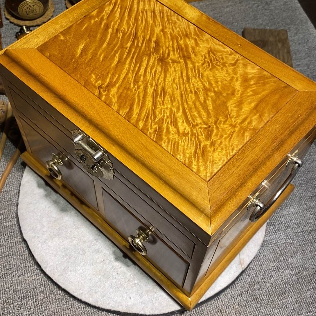 金丝楠哪*金丝楠木金丝楠木