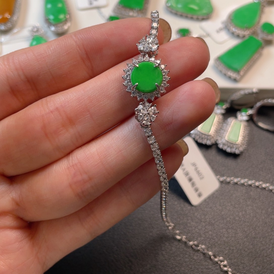 翡翠吊坠(不含链)银S925镶嵌手链