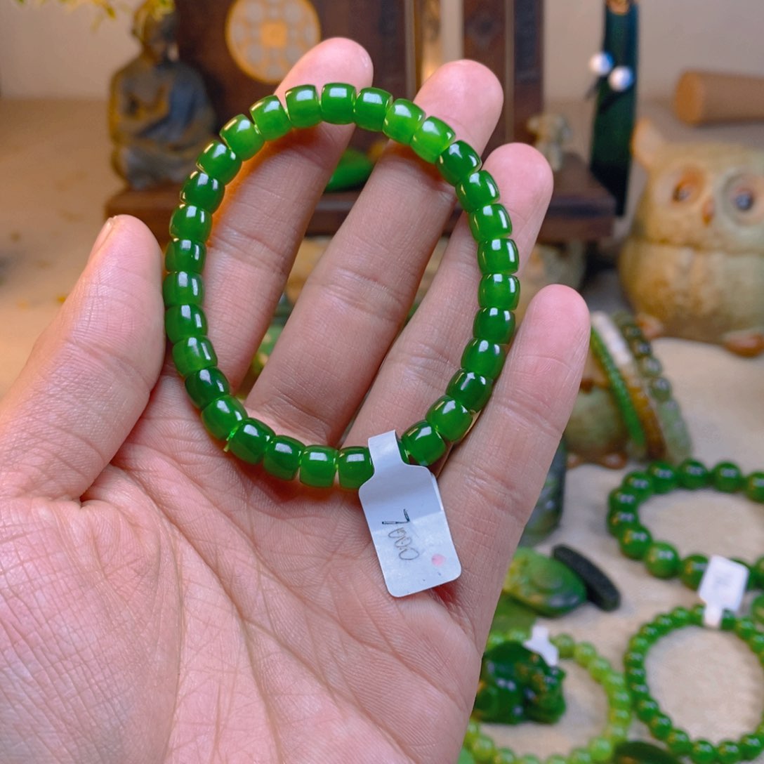 和田玉颈饰未镶嵌?***?