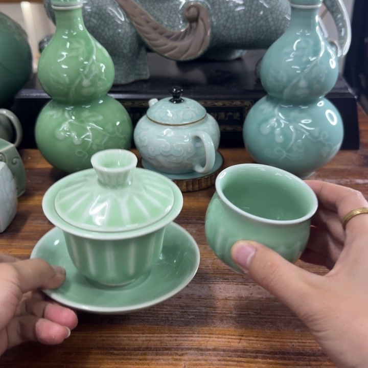 龙泉青瓷茶具微瑕4832