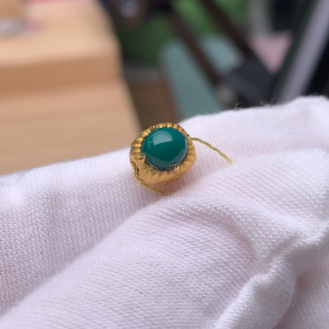 绿松石珠宝奇石18K金镶嵌