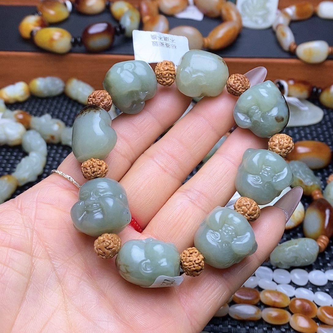 和田玉手链未镶嵌大*