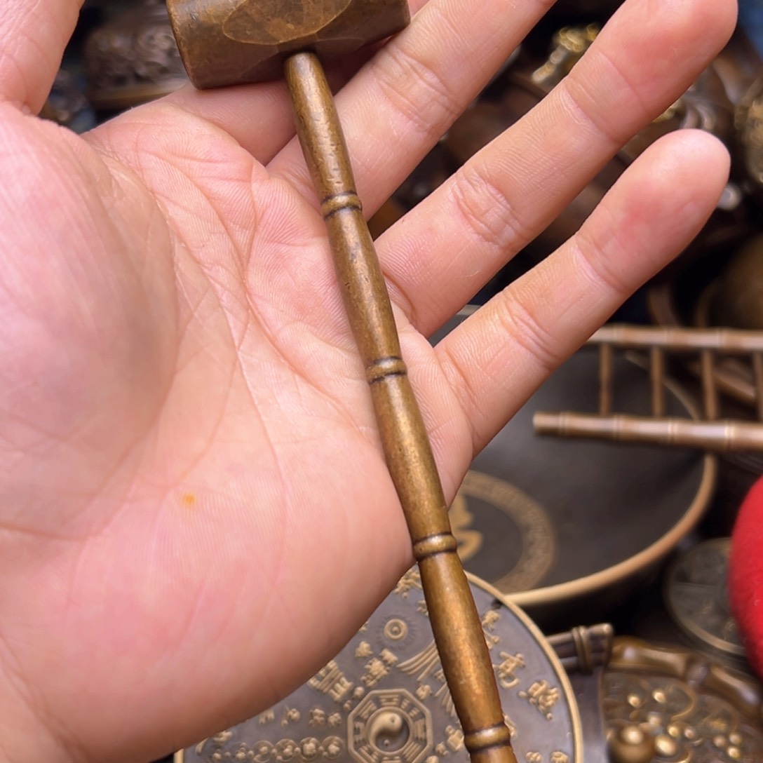 精美铜器点击下单