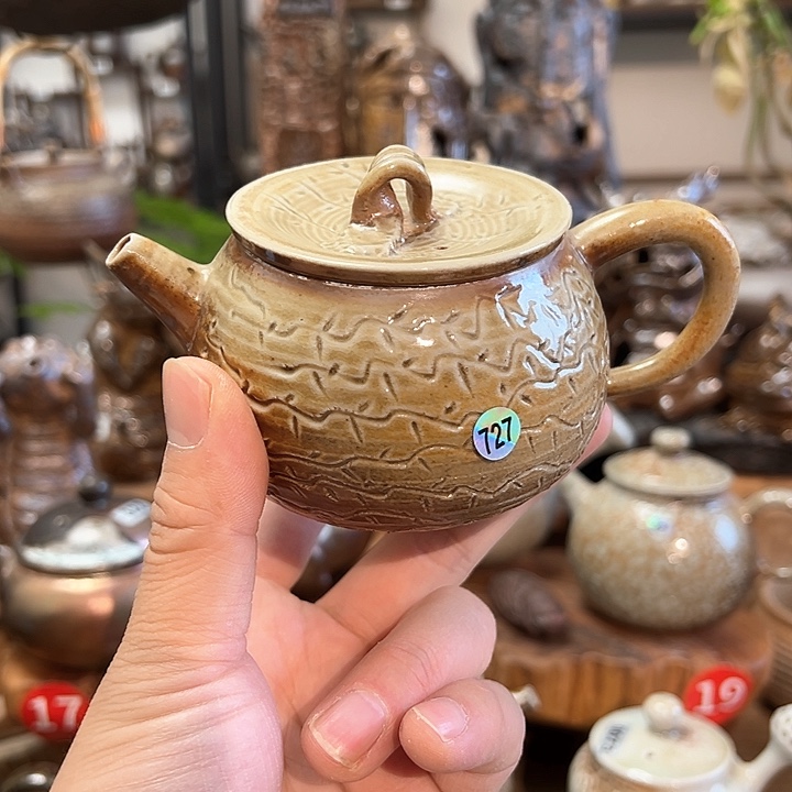 牛马的一天又开始了727