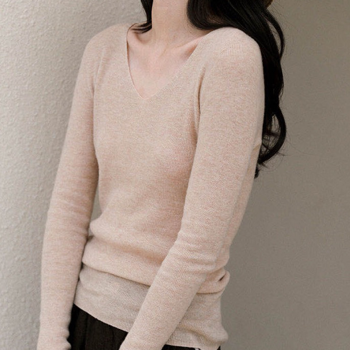 软糯百搭羊毛V领纯色秋冬叠穿毛衣保暖秋冬修身显瘦女打底衫