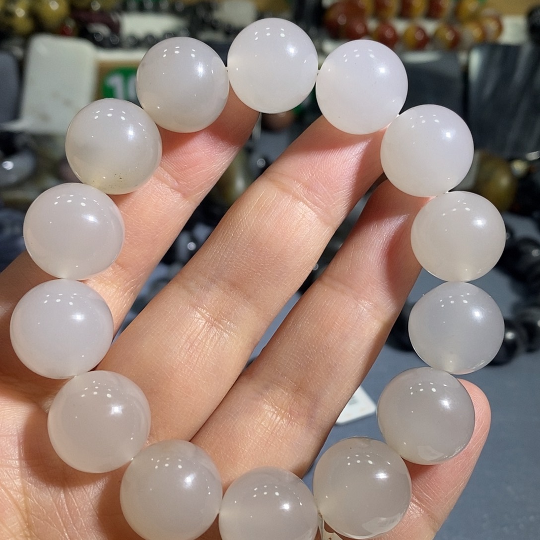 石英质玉未镶嵌手链