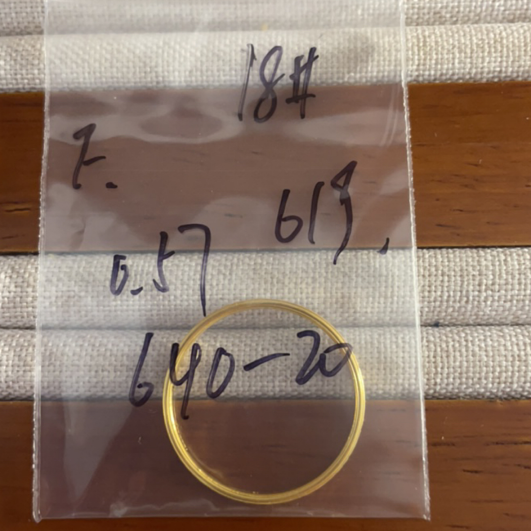 克重0.57 18号 碎冰冰戒指 足金999