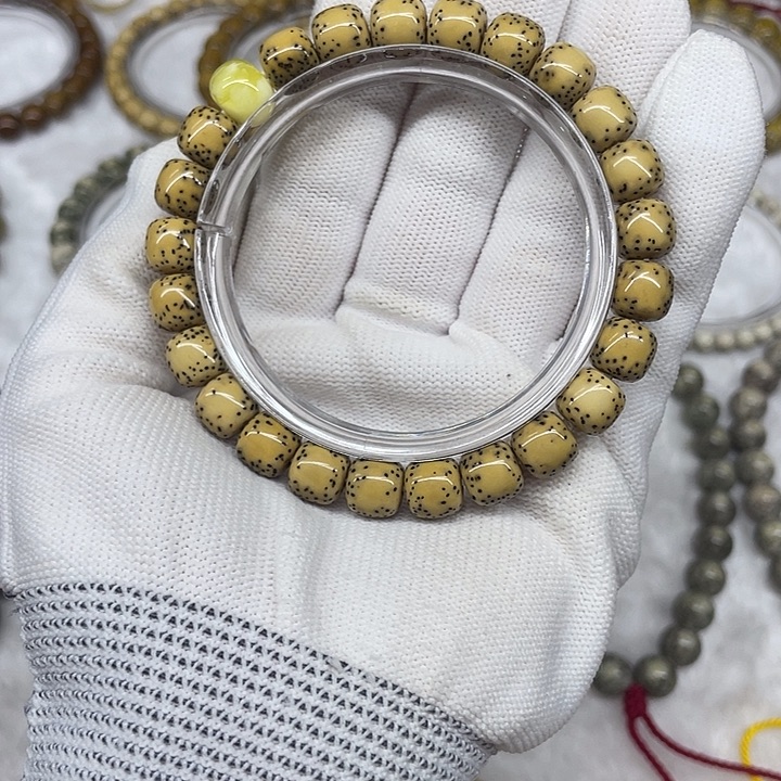 浮***灬星月菩提手串星月菩提9-8河豚