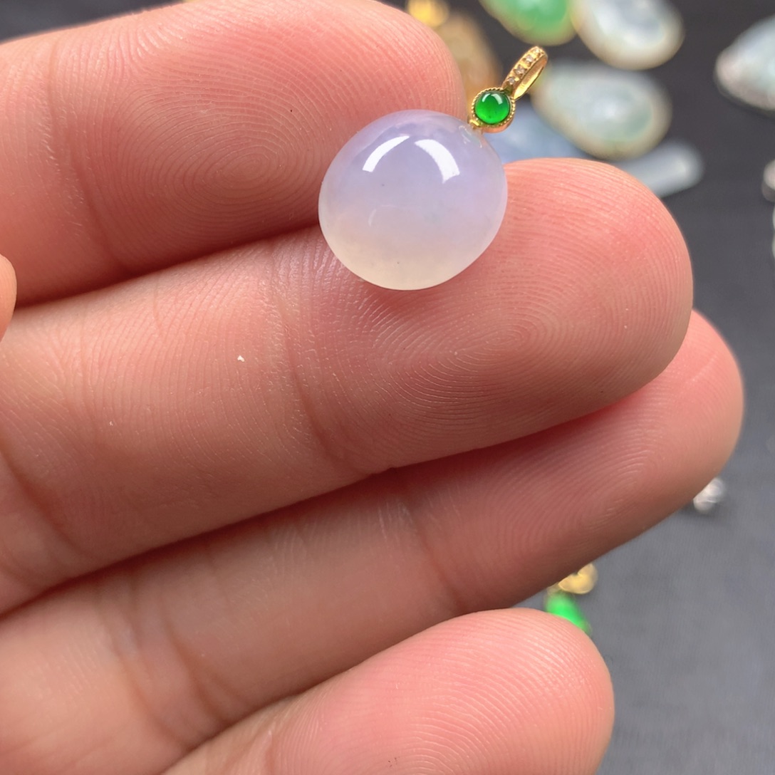【闪购商品】颈饰18K金镶嵌翡翠翡翠