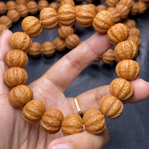 猴头核桃吊坠@***方15f h x s y j j j