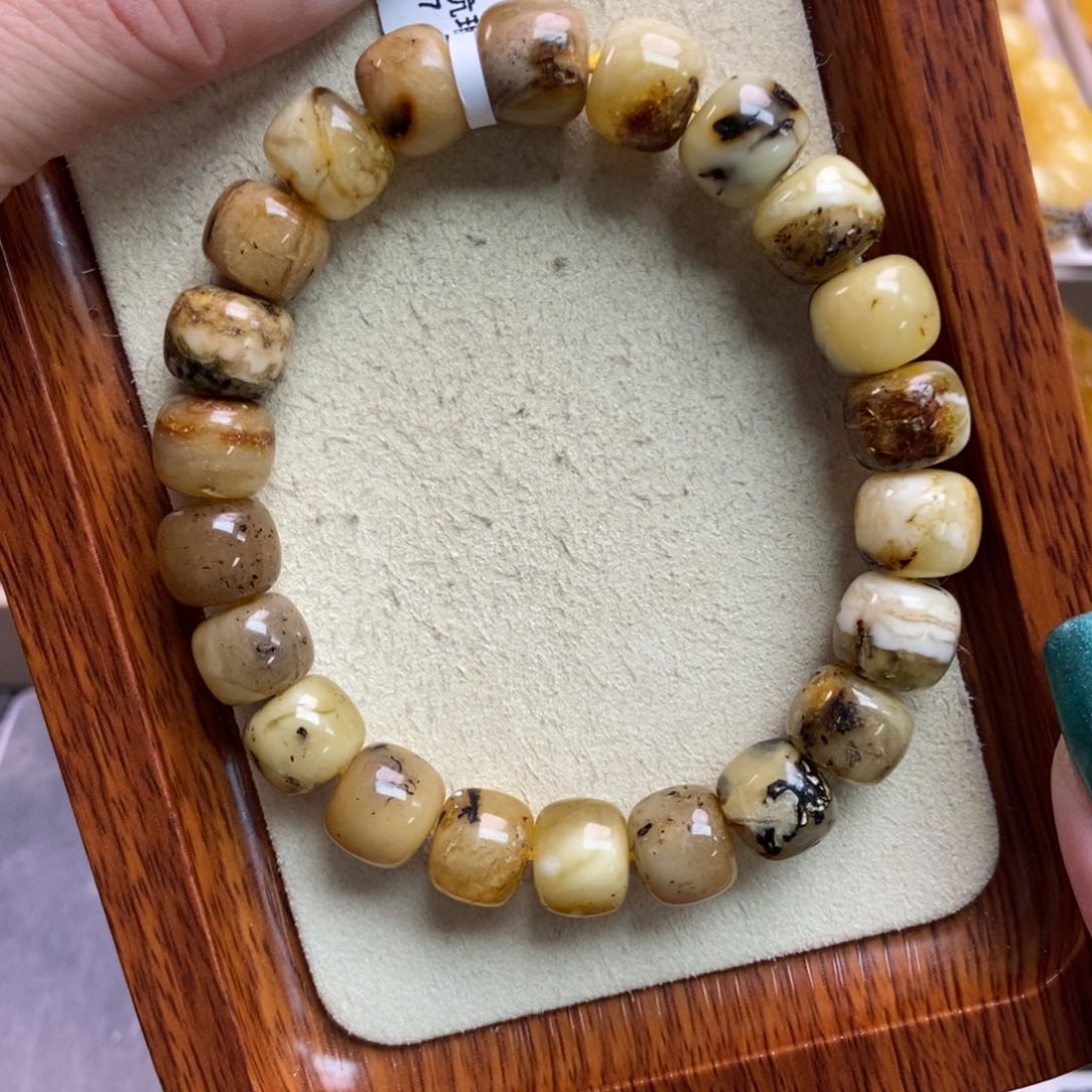 琥珀珠宝奇石未镶嵌32