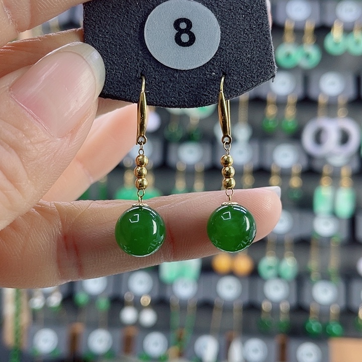 18K金镶嵌和田玉耳饰