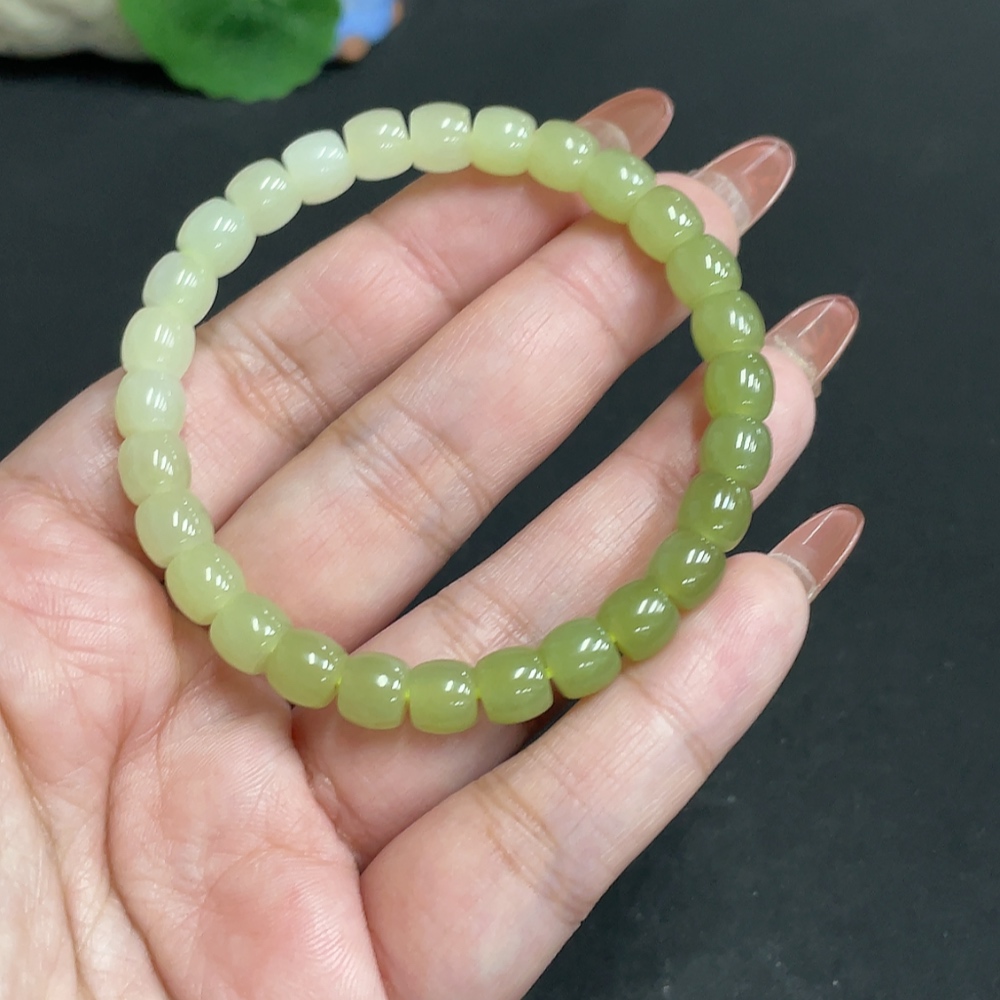 和田玉黄口料渐变色直切手串手链7mm
