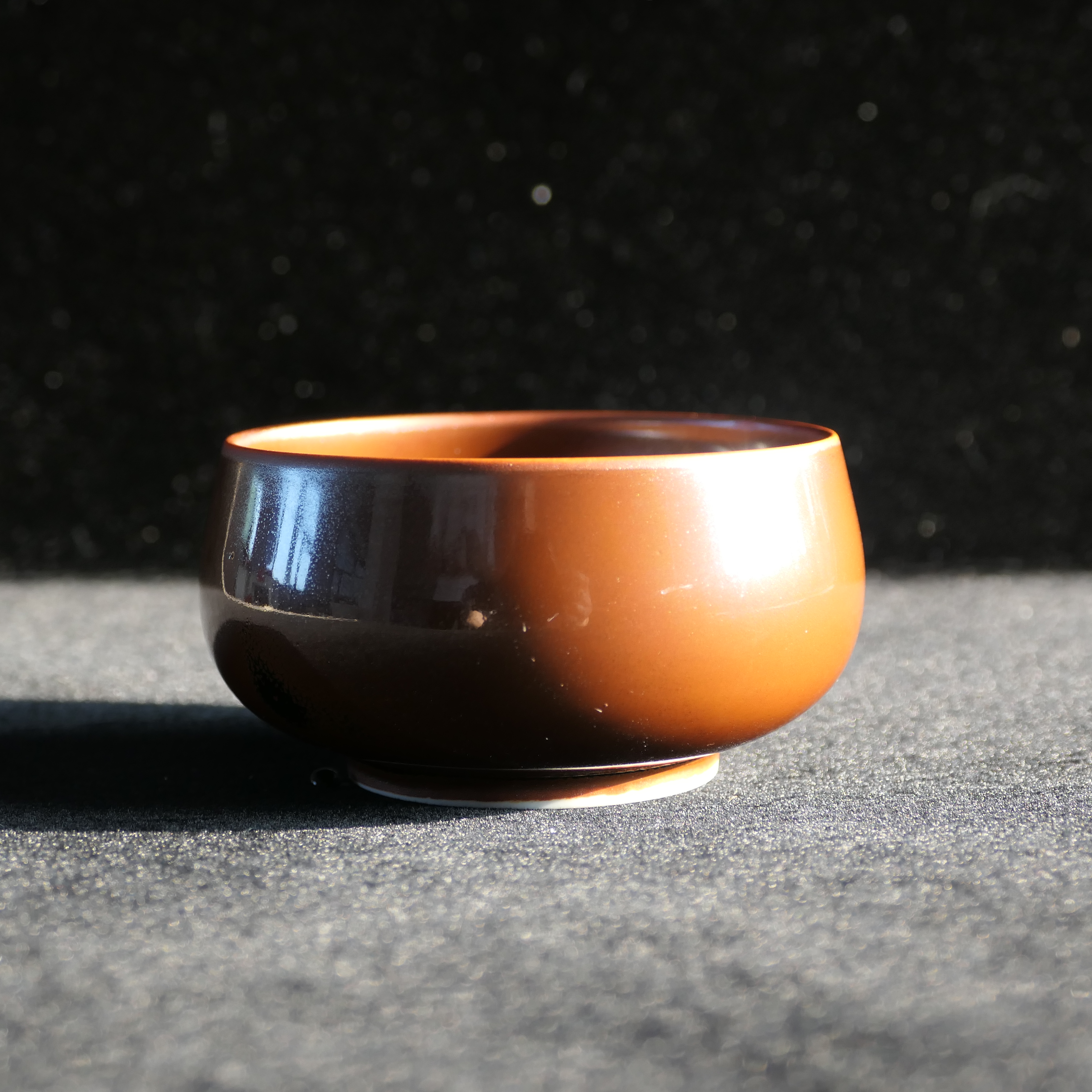 【瑕疵品 介意者勿拍】定窑原矿料纯手工自然窑变酱釉复古主人杯