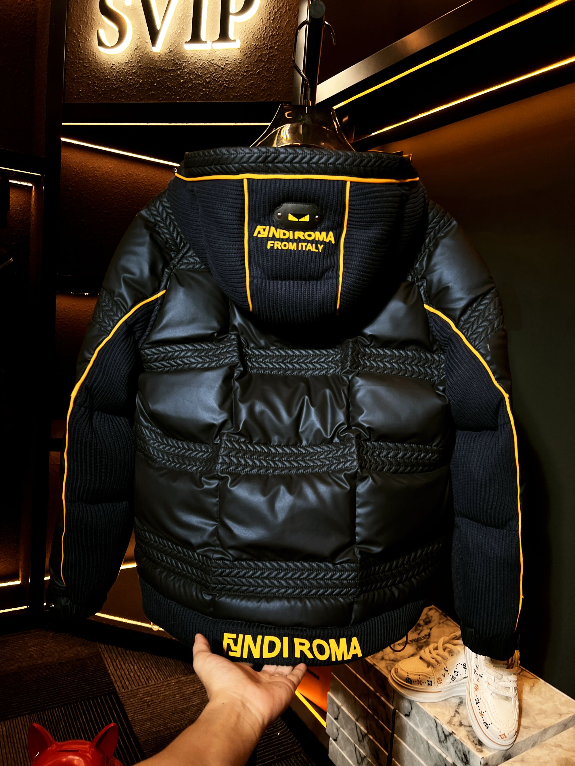 谢【25743】2025冬季新款高端90白鸭绒羽绒服保暖外套男款