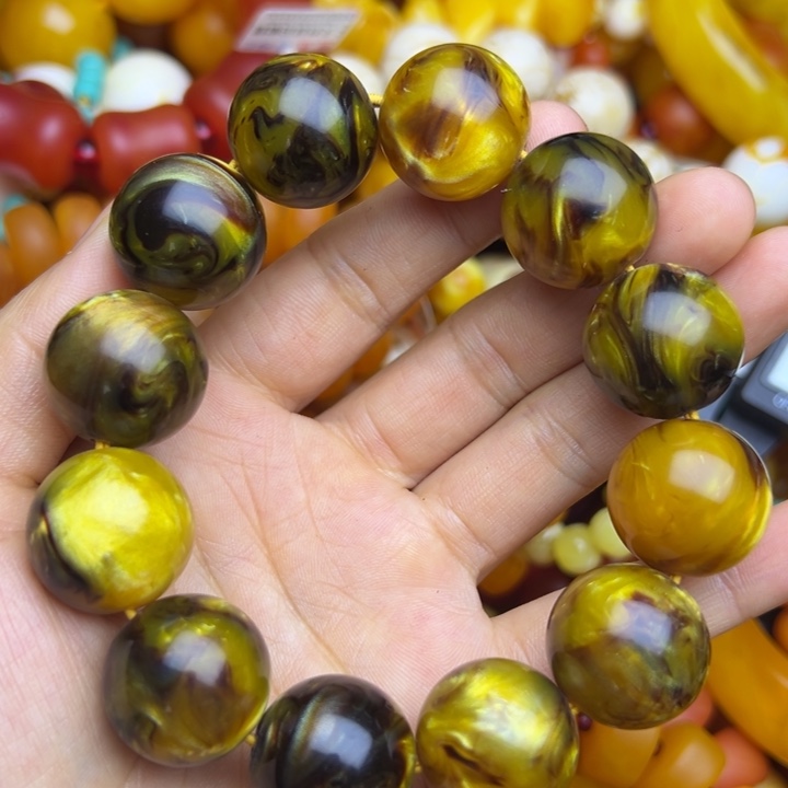 琥珀未镶嵌手链蜜蜡