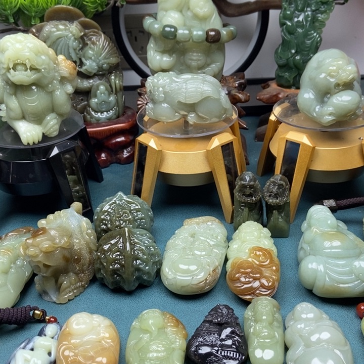 和田玉挂件未镶嵌可*r