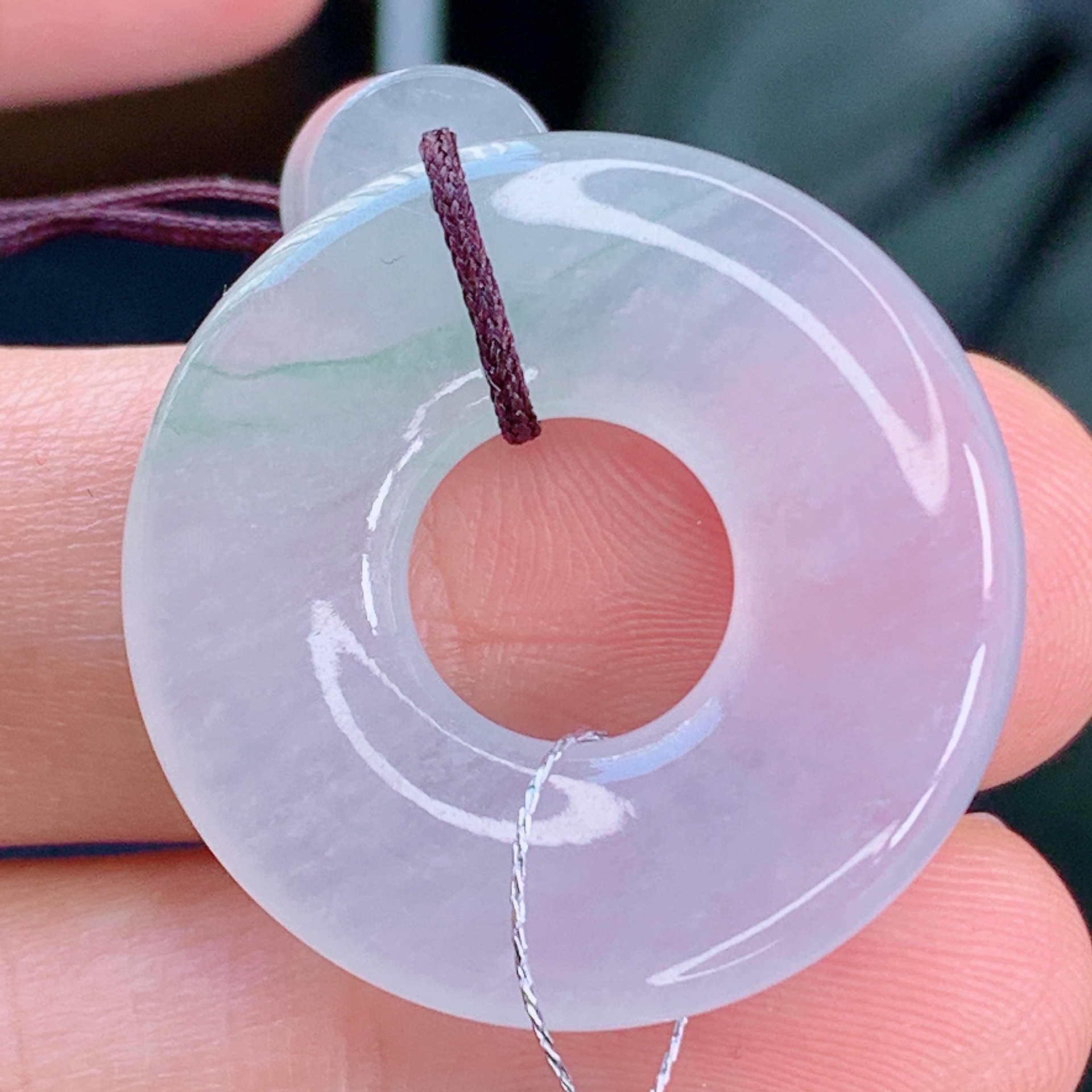 天然缅甸A货冰种水润翡翠甜甜圈吊坠时尚精美27.4*4.6mm