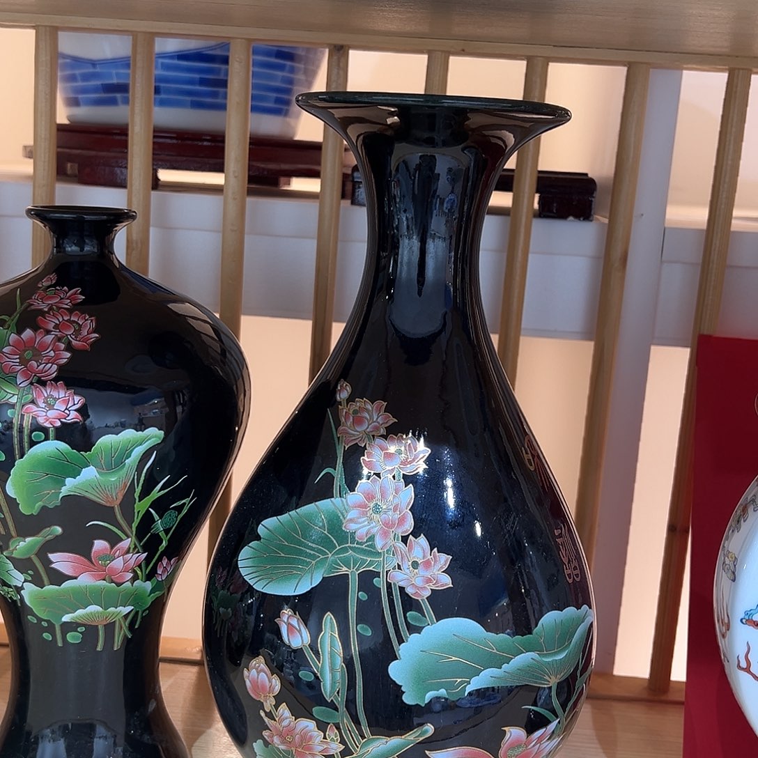 摆件陶30cm荷花梅瓶黑色
