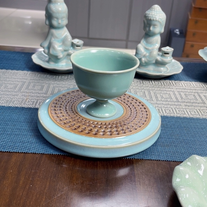 汝瓷高足杯微瑕111