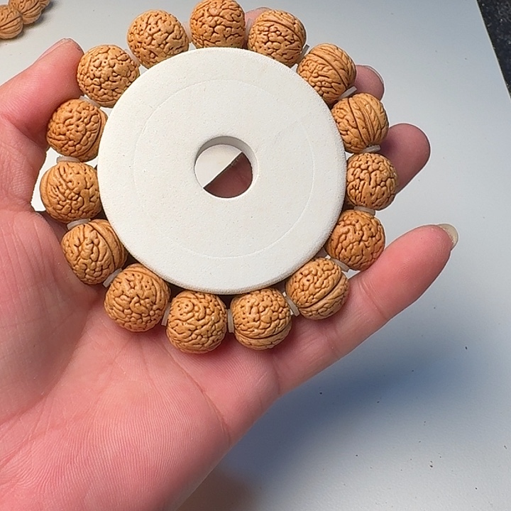 吊坠桃核虎皮肌肉桃核手串