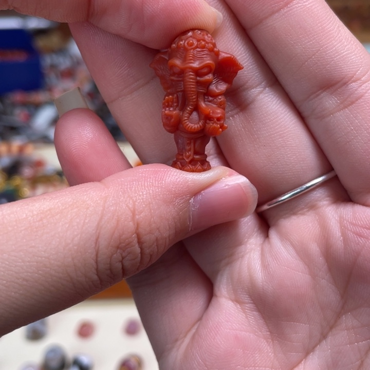 南红玛瑙未镶嵌颈饰26象神三通