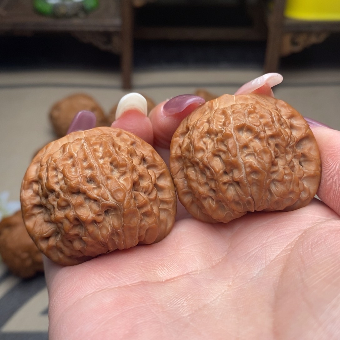 文玩核桃把件血麒麟39 S8号