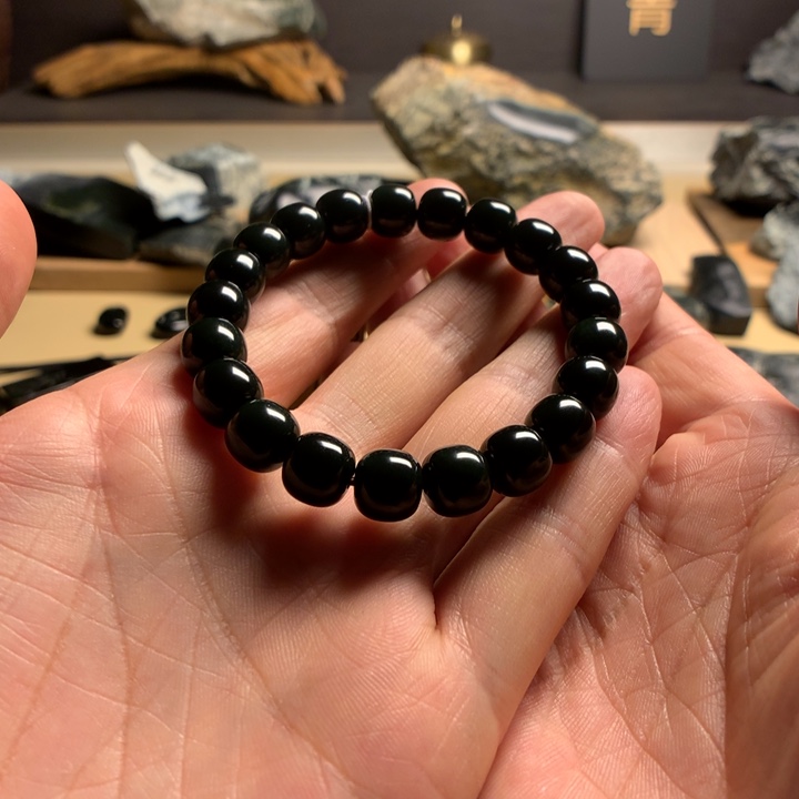 手链未镶嵌和田玉非**狮