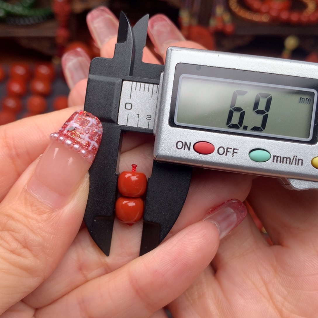 南红玛瑙精工配饰未镶嵌