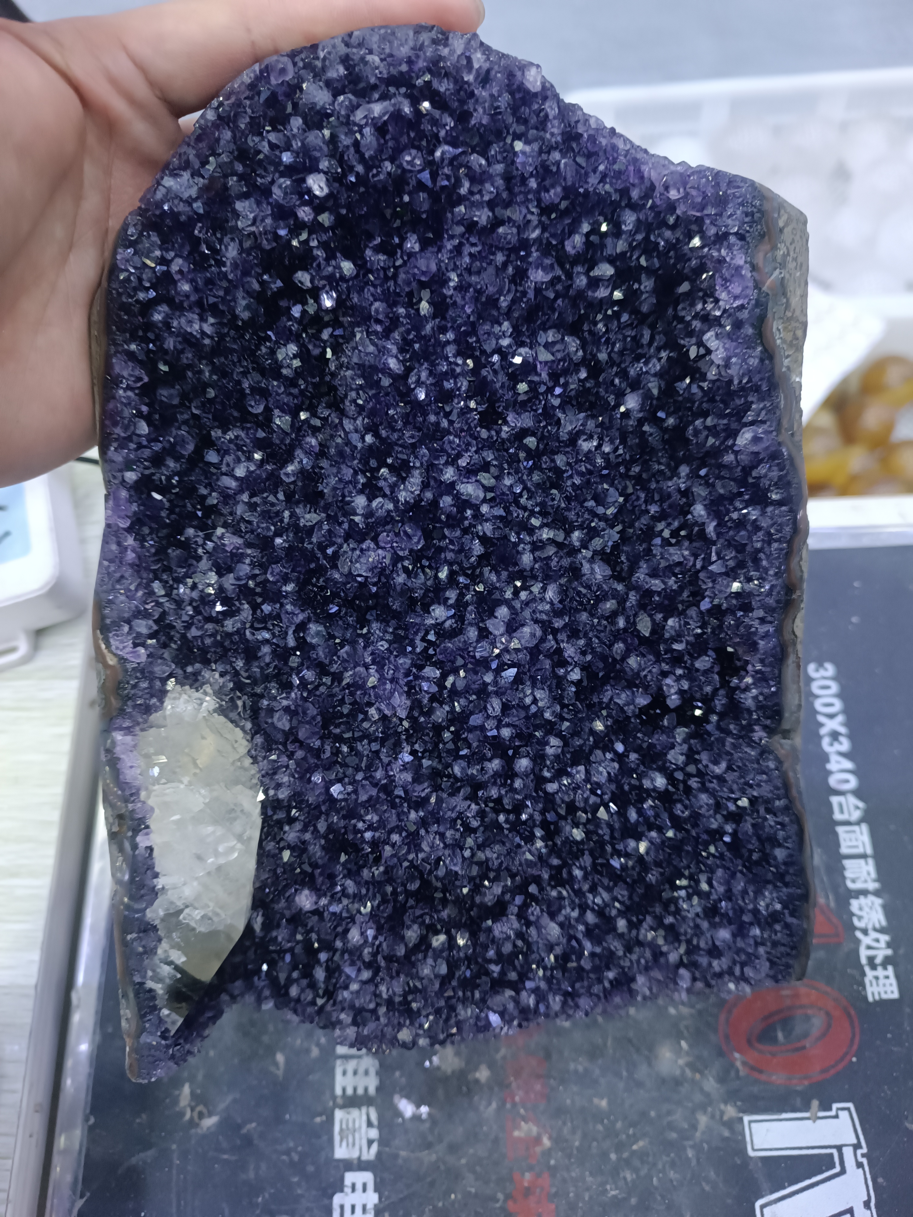 巴西乌拉圭紫水晶摆件