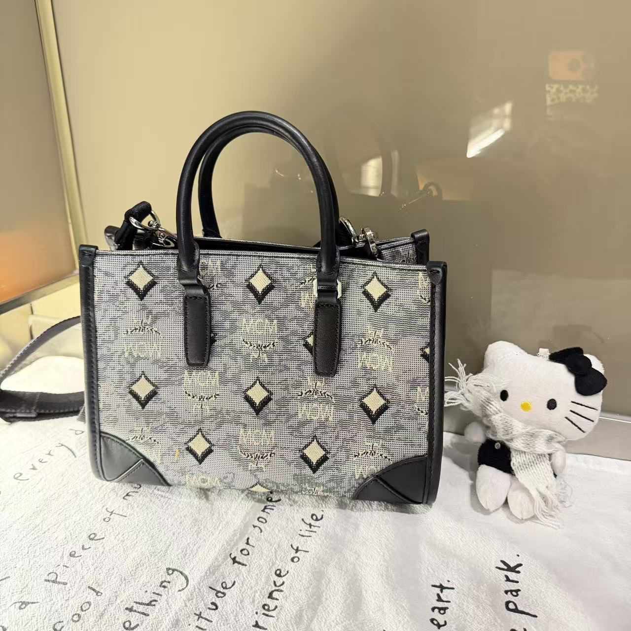 99新 MCM 新款otg托特斜挎包/jm