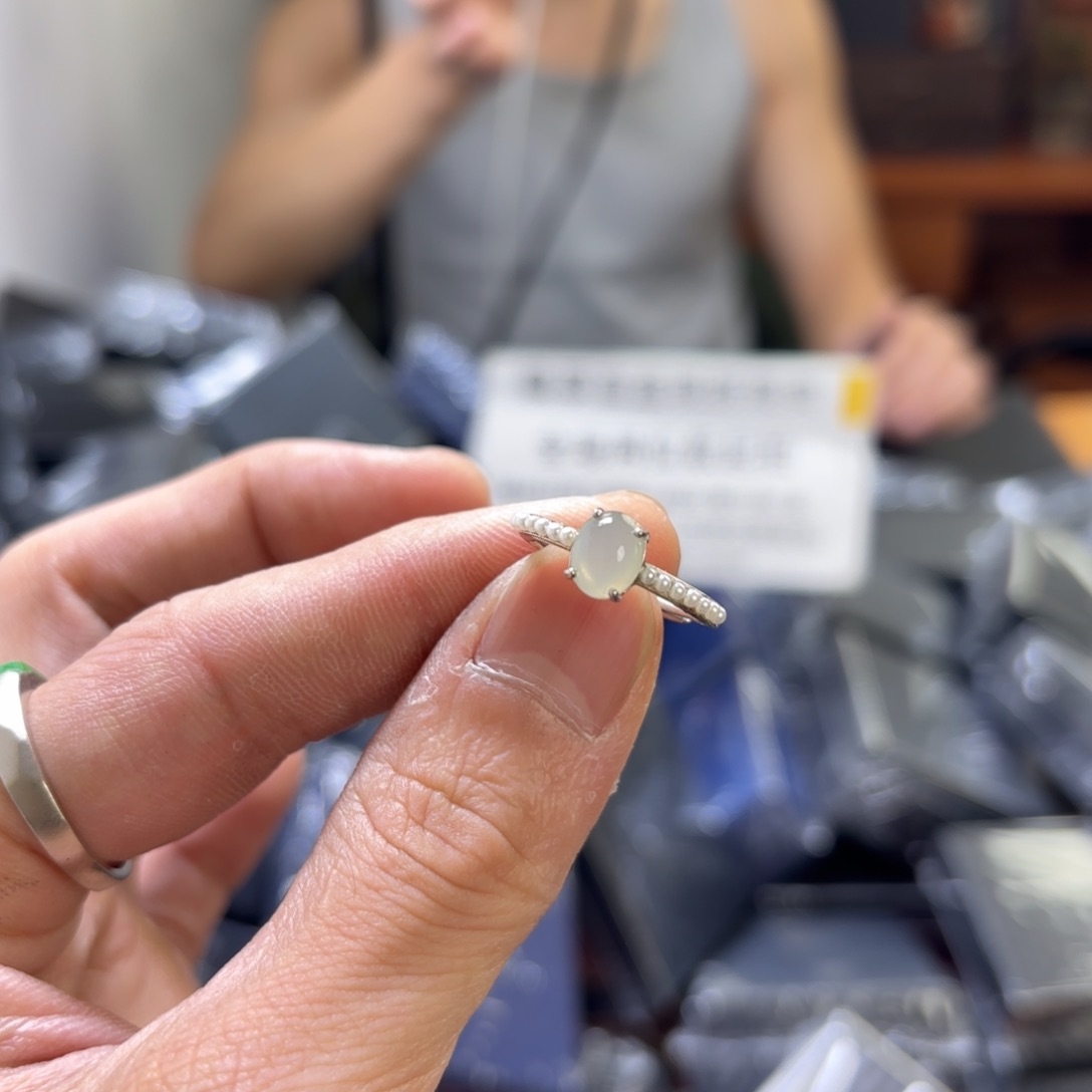 翡翠银S925镀金镶嵌颈饰